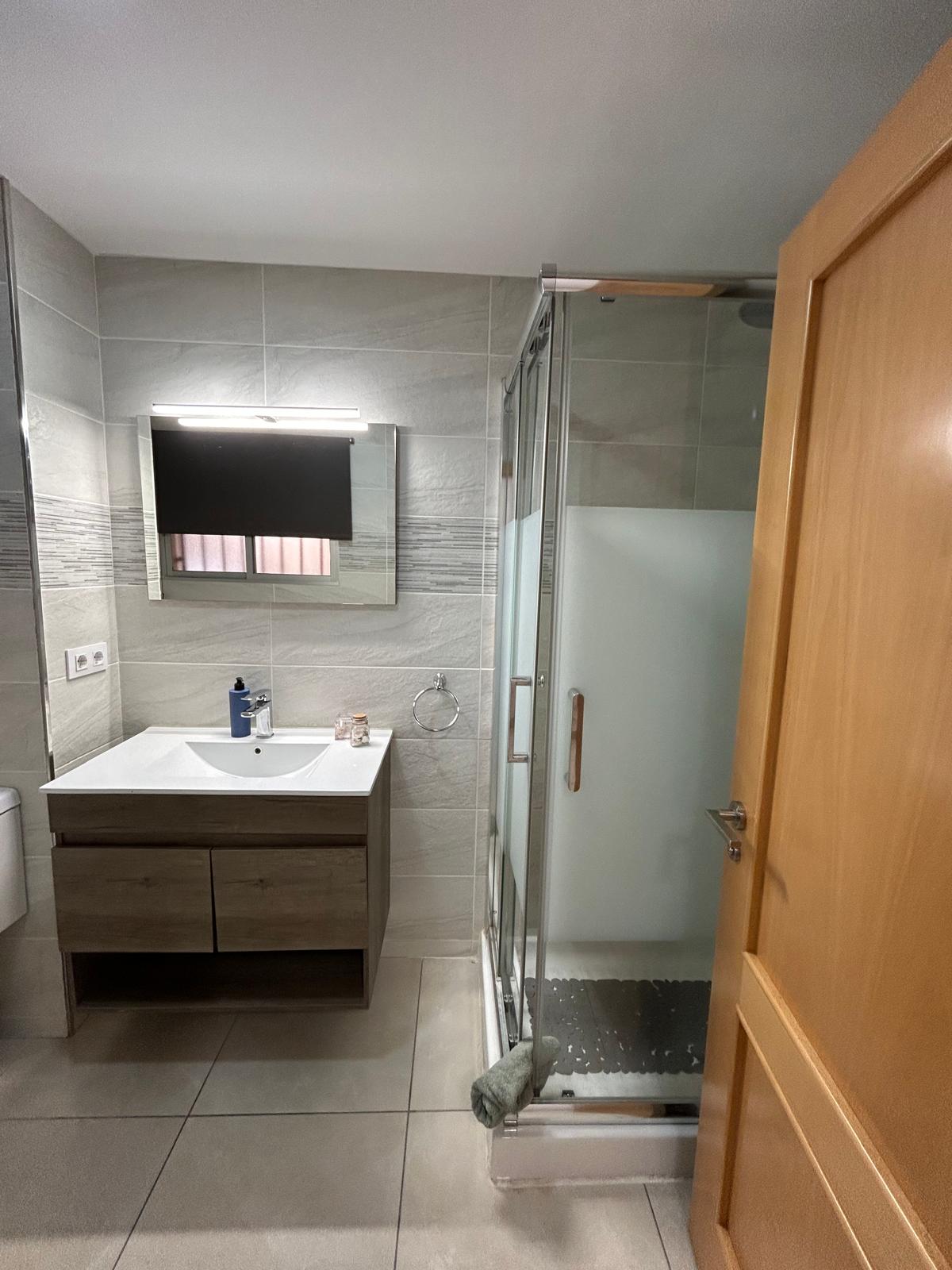 APARTAMENTO CÉNTRICO MUY CERCA DE LA PLAYA