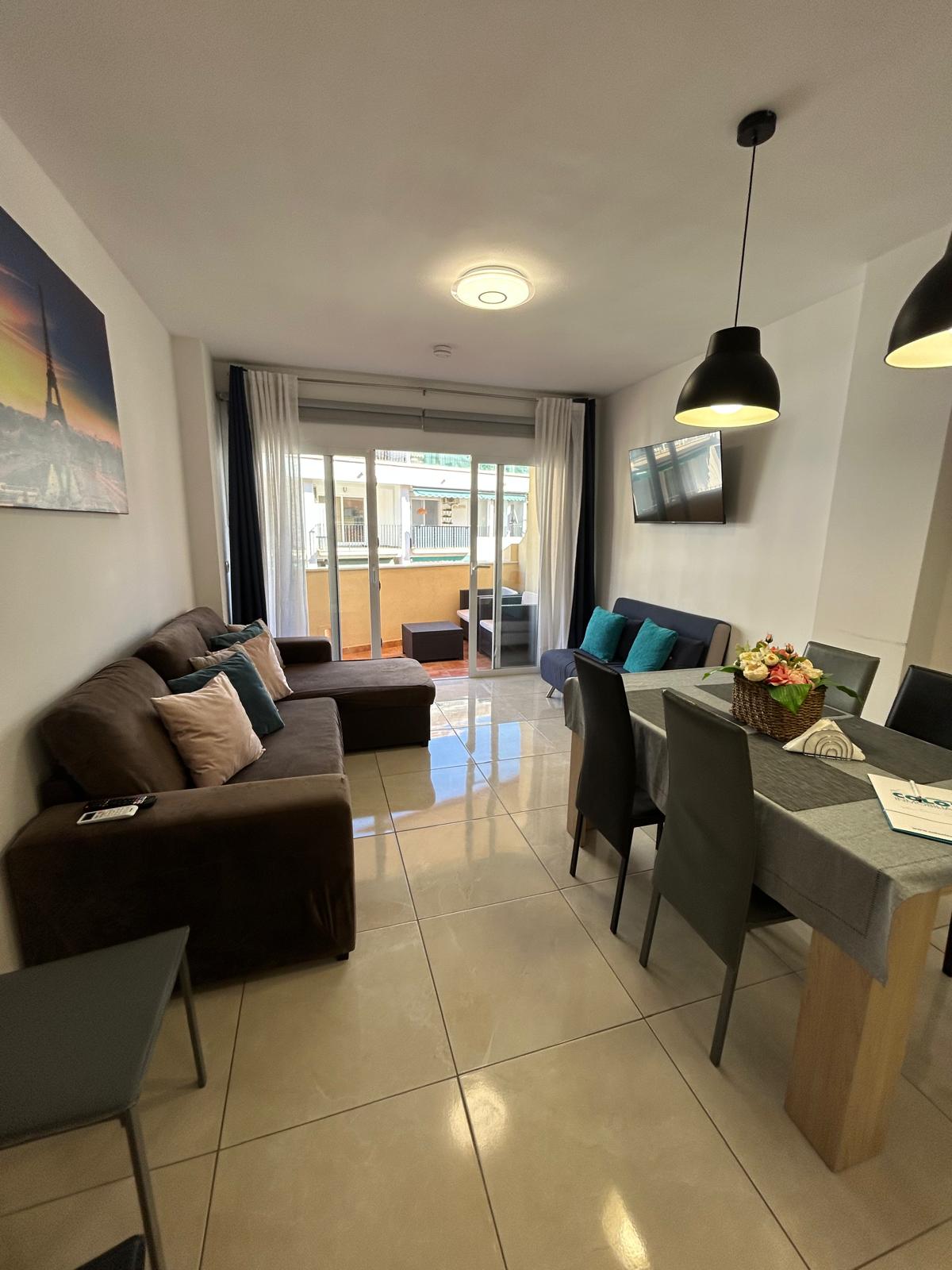 APARTAMENTO CÉNTRICO MUY CERCA DE LA PLAYA