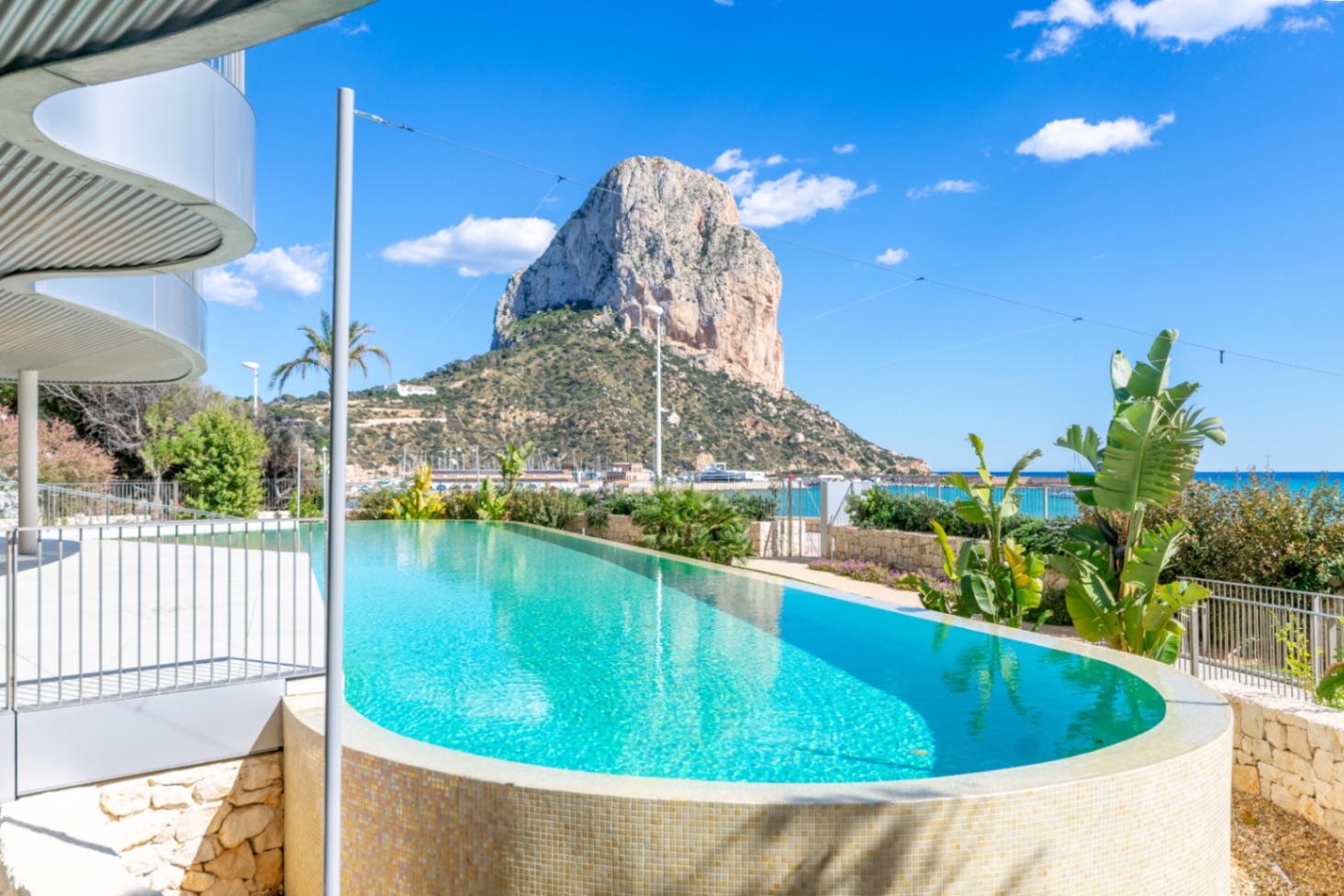 Exclusividad y lujo en primera línea de mar – Última vivienda disponible