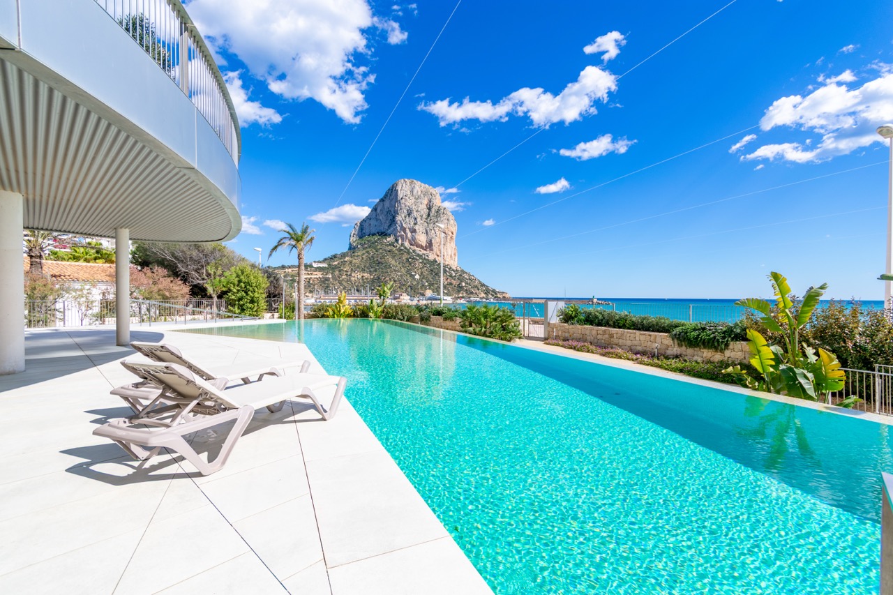 Exclusividad y lujo en primera línea de mar – Última vivienda disponible