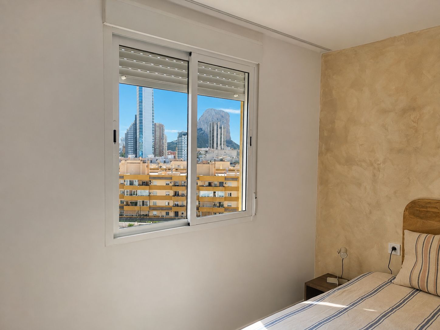 Apartamento reformado de 3 dormitorios en Calpe, Apolo II, a la venta