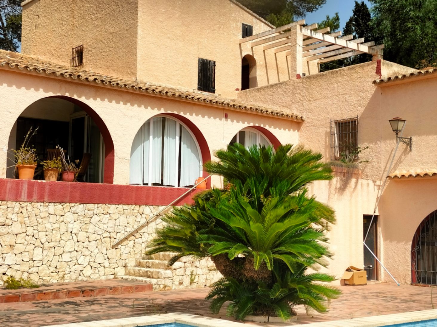Lo más buscado: Finca en Benimarraig (Benissa) con vistas al mar y muchas posibilidades.