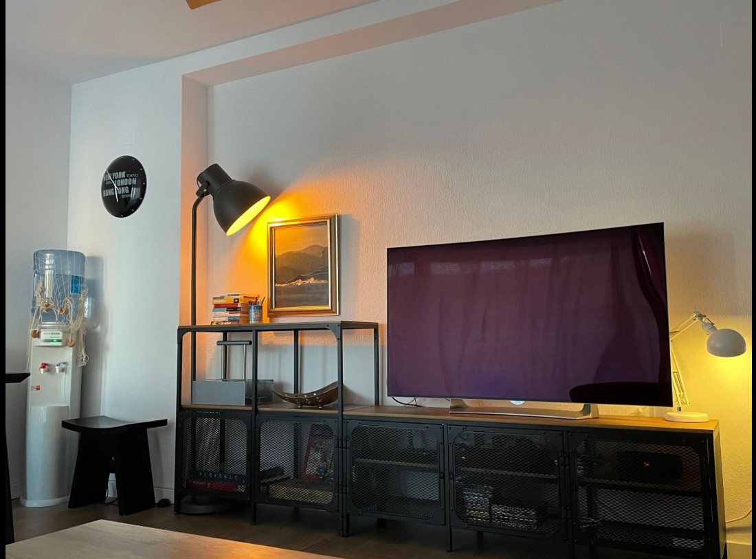 Apartamento en primera línea de la playa Levante con preciosas vistas al mar y la bahía