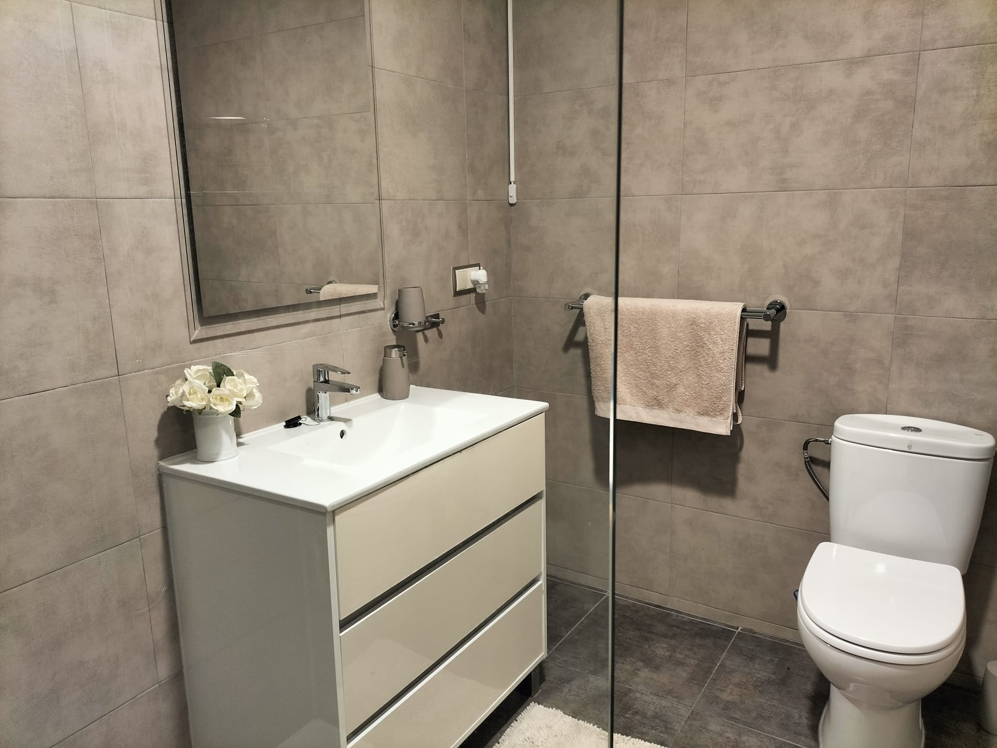 Espacioso y precioso piso para vivir en Calpe con todas las comodidades a un paso de la playa Arenal