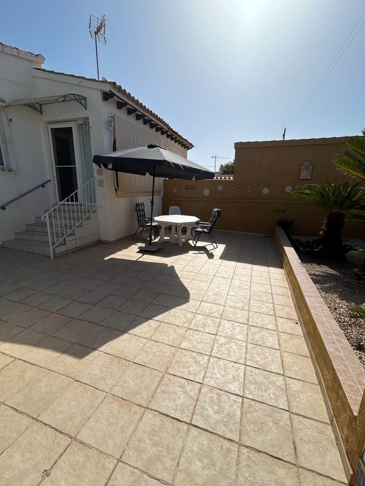 Casa Independiente en Urbanización Ortenbach, Calpe