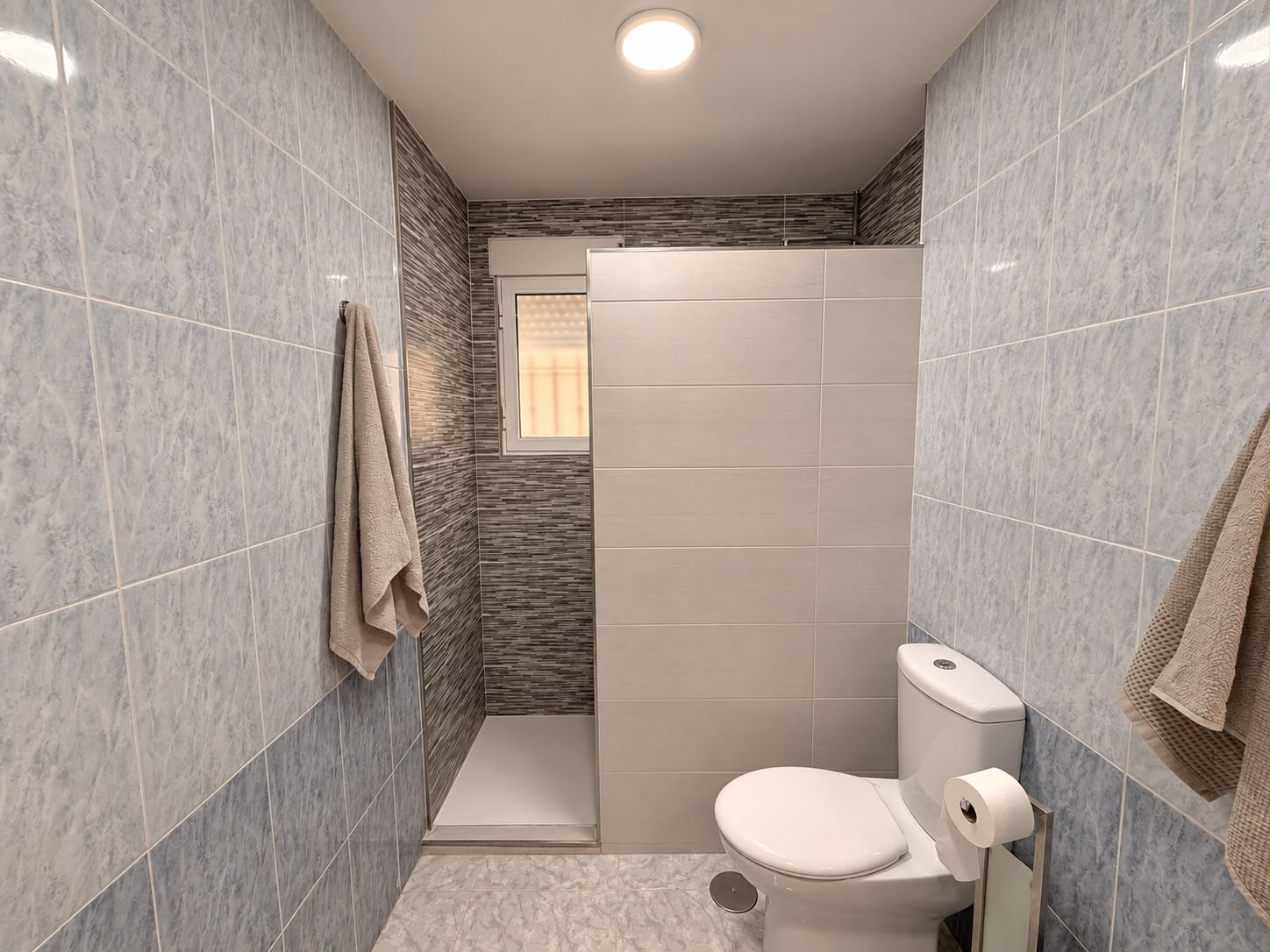 Espacioso piso de 130 m² con terraza y patio en Avda. Masnou (Manzanera-Tosal)